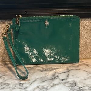 Cole Haan Green Patent Leather Wristlet Clutch‎ Wallet